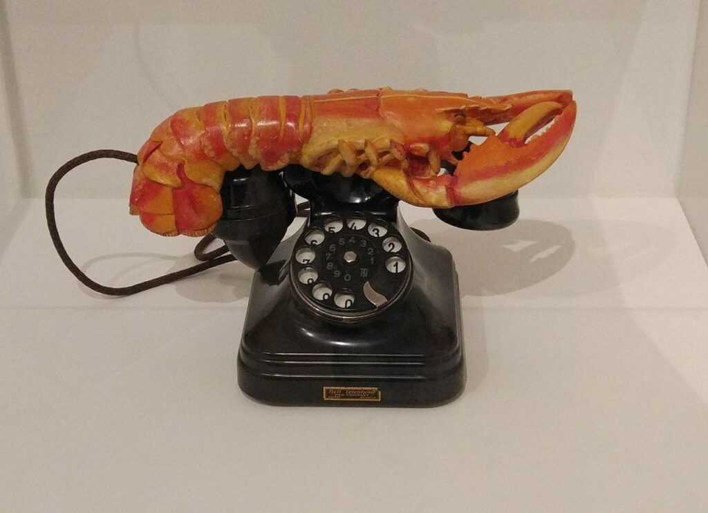 Salvador Dalí Lobster Telephone 1938